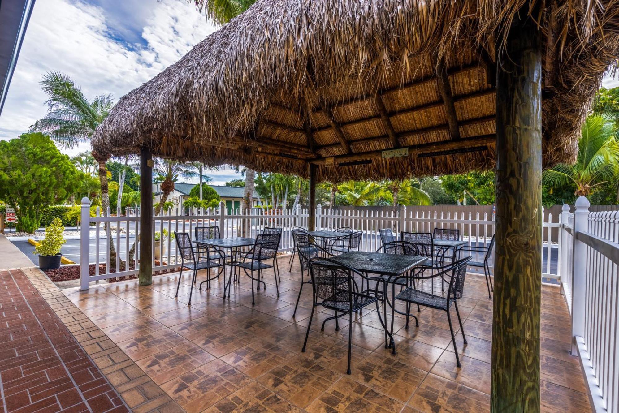 Travelodge By Wyndham Florida City/Homestead/Everglades Exterior photo